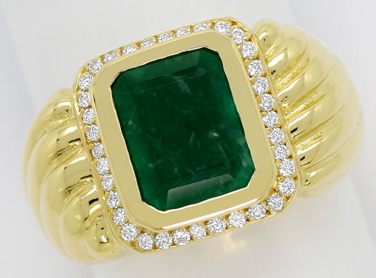 Foto 2 - 3ct Riesen Top Smaragd Gelbgold-Brillanten-Ring 18K/750, S3065