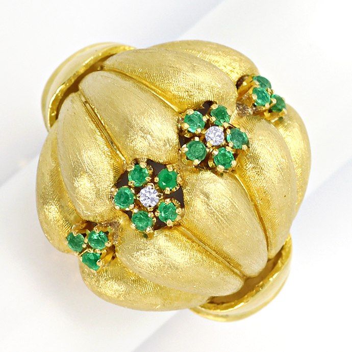 Dekorativer Smaragd und Diamant Damen Ring 18K Gelbgold, aus Edelstein Farbstein Ringen