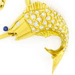 Plastischer Fisch mit Brillanten an Goldkette