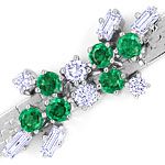 Armband mit Spitzen Smaragden und lupenreinen Diamanten