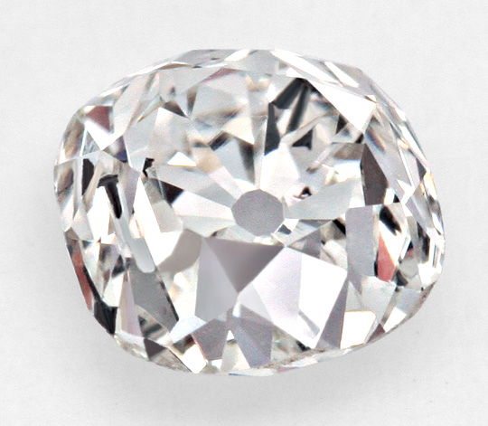 Diamant Altschliff Kissenform, Old Mine Cut Diamond