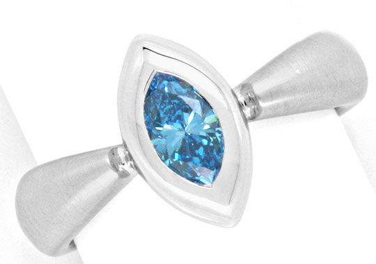 Diamant-Ring, blauer Diamant Navette Schliff fancy blue